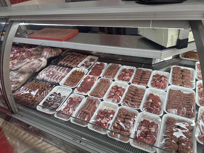 Kasapoğlu Et Market – Mesut Kısa