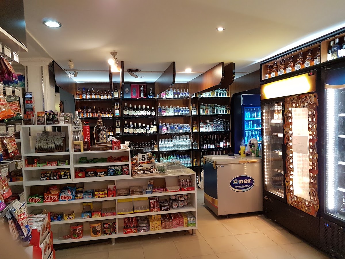 Öner Market