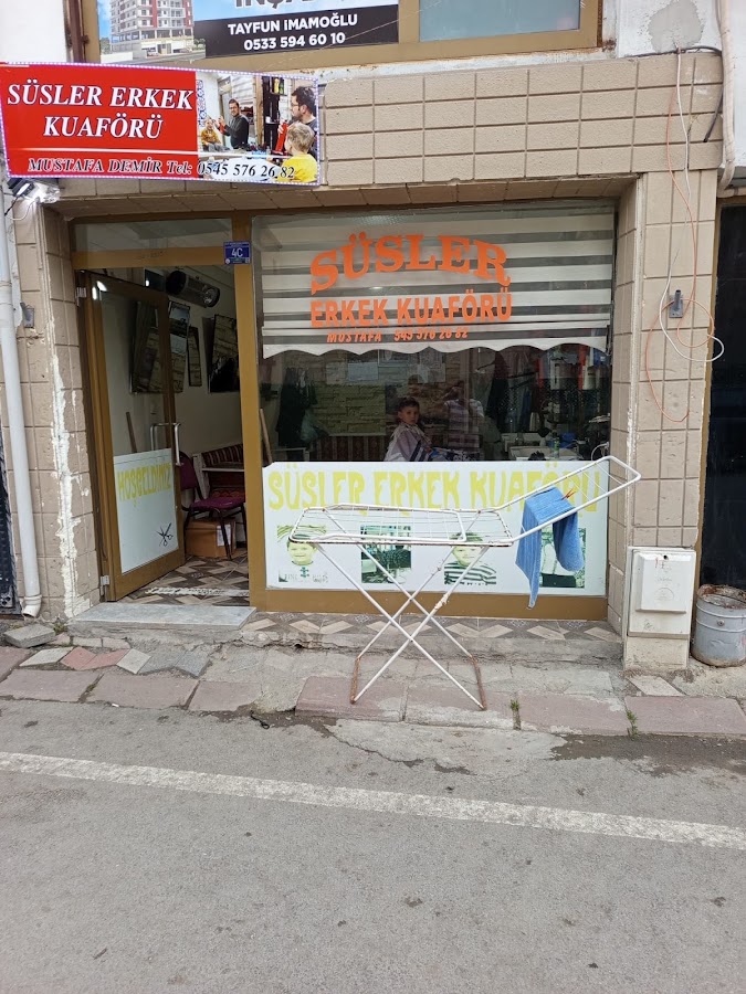 SÜSLER ERKEK KUAFÖRÜ MUSTAFA