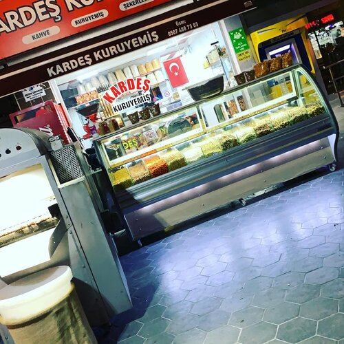 Kardeş Kuruyemiş