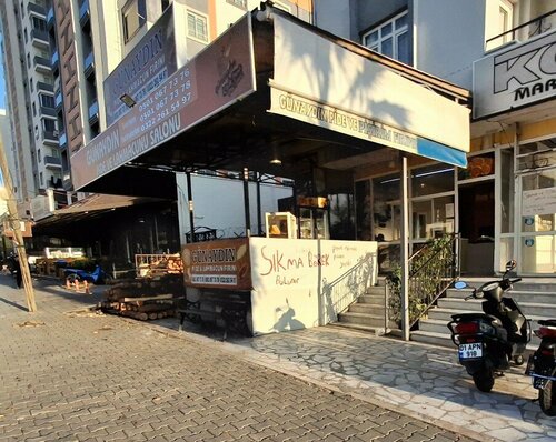 Günaydın Pide ve Lahmacun Fırını közde döner