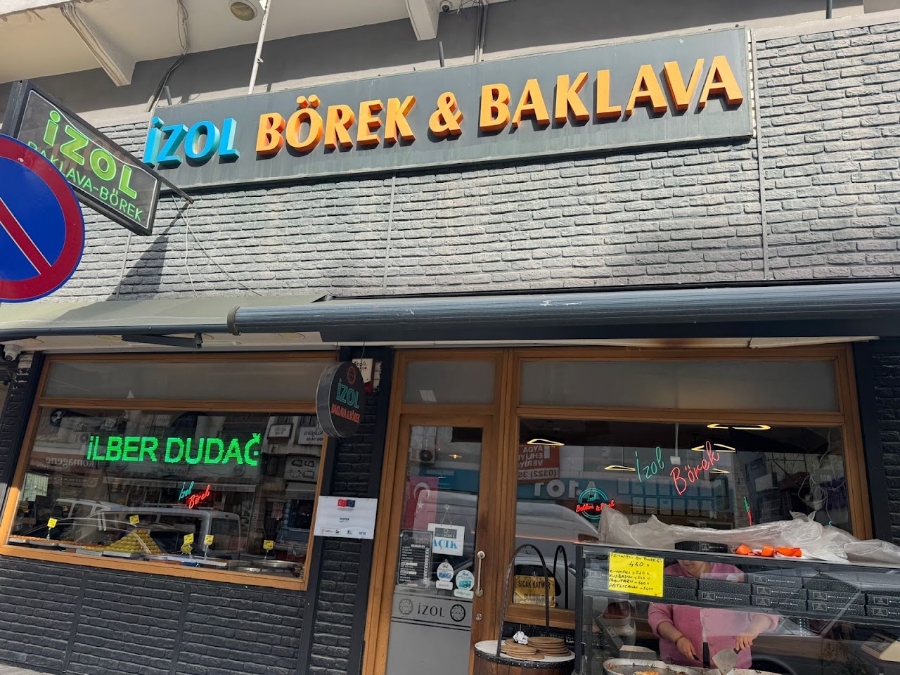 Izol Baklava & Börek