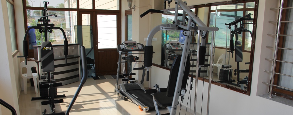 Yumurtalık Otel