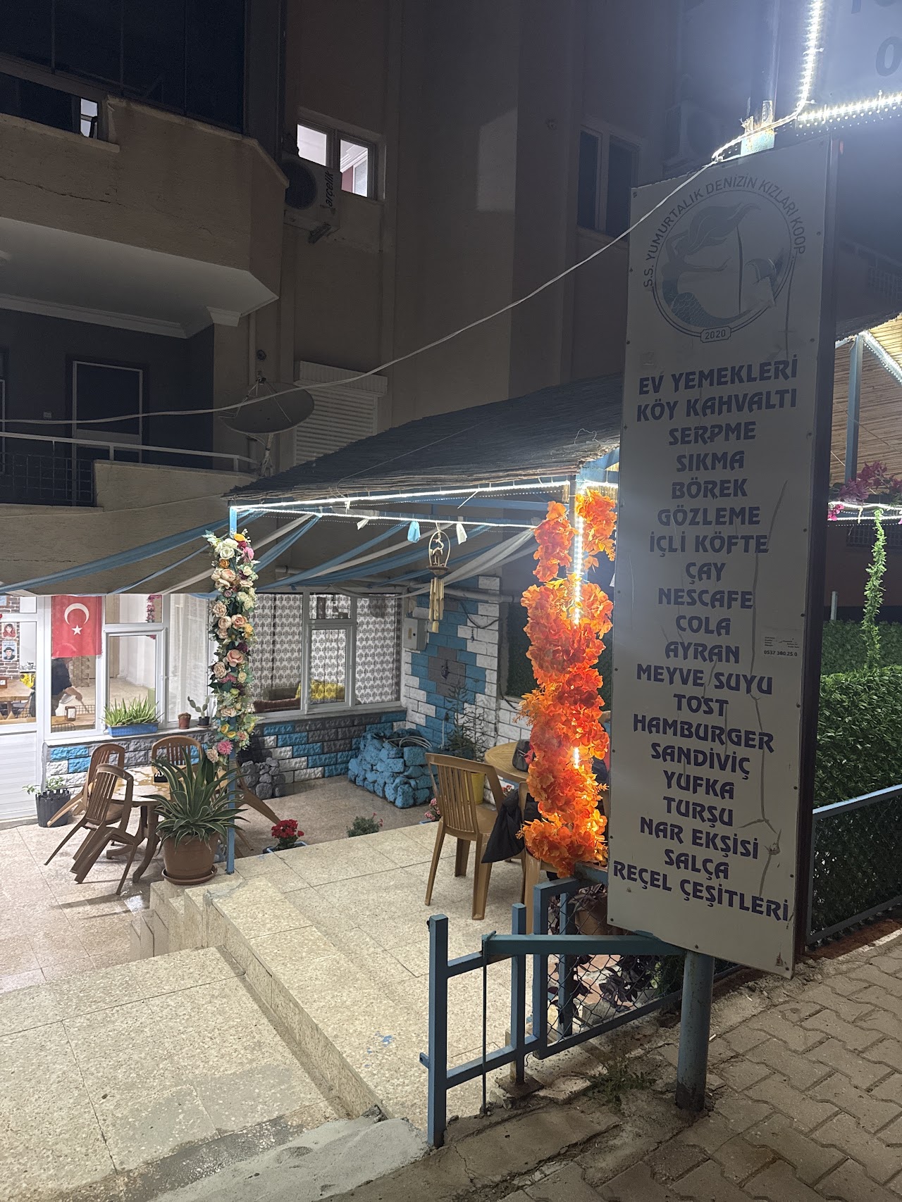 Yumurtalık Denizin Kızları