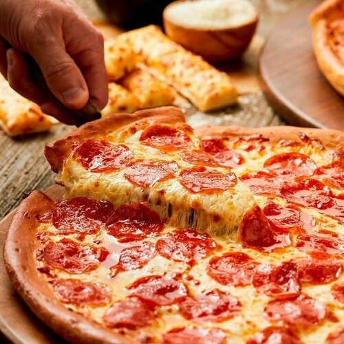 Goma Pizza Kitap & Cafe