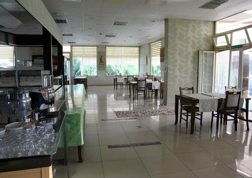 Ecrin Hotel