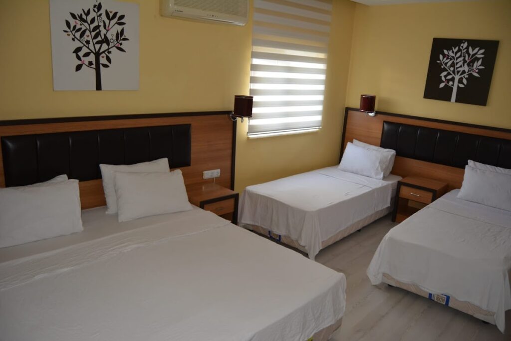 Dinar Acar Otel