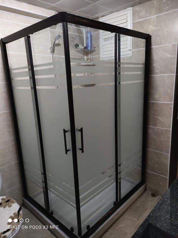 DUŞAKABİN,CAM BALKON, PVC DOĞRAMA,PANJUR, PLİSE SİNEKLİK İMALATI YILDIRIM CAM SANDIKLI