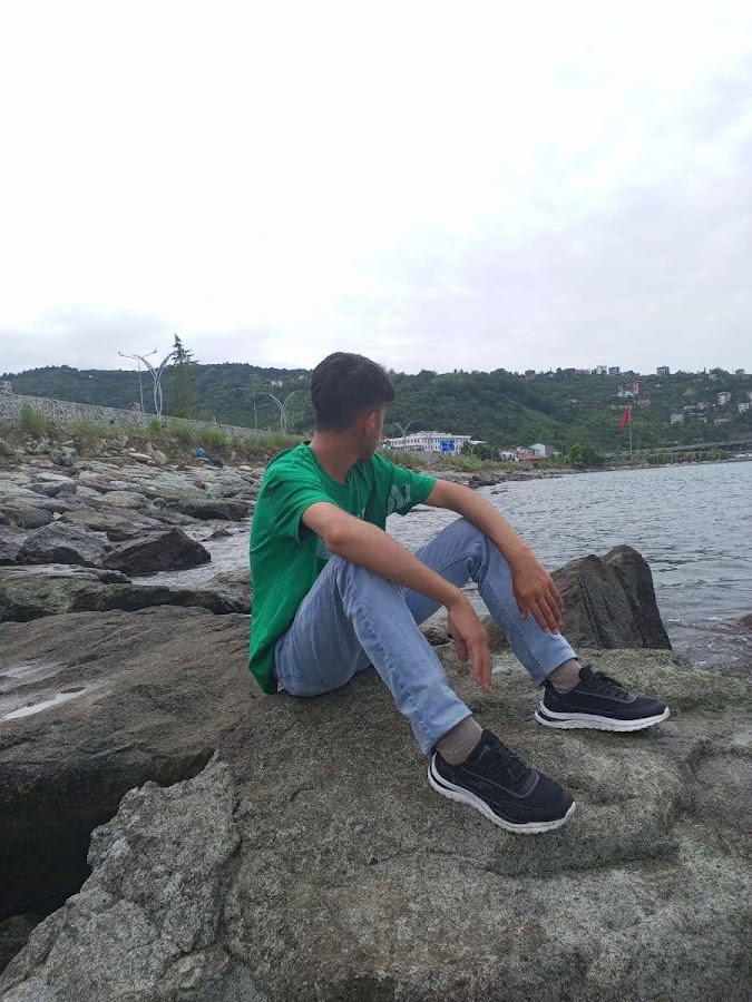 İsmail Oğur
