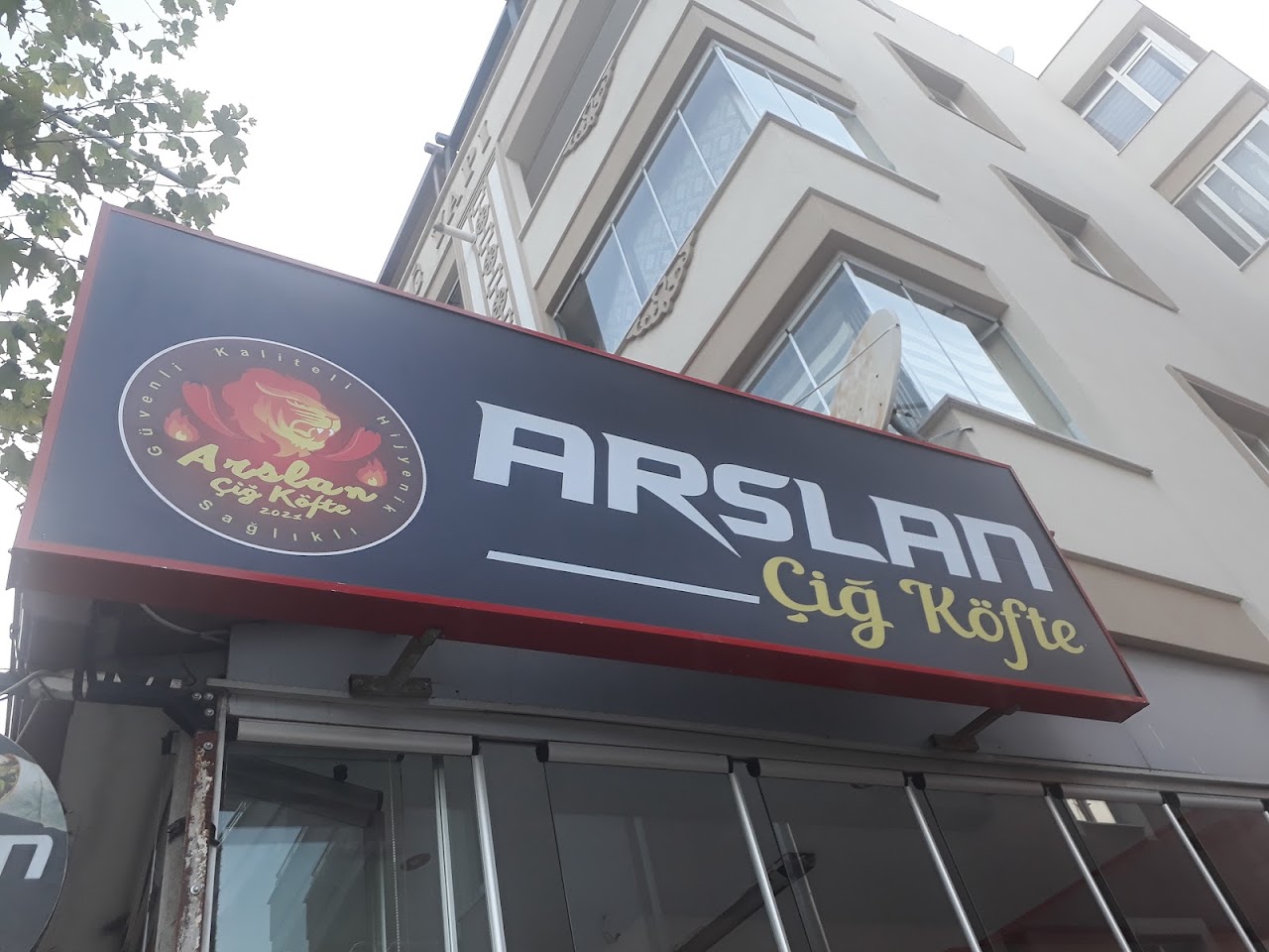 Arslan çiğ köfte