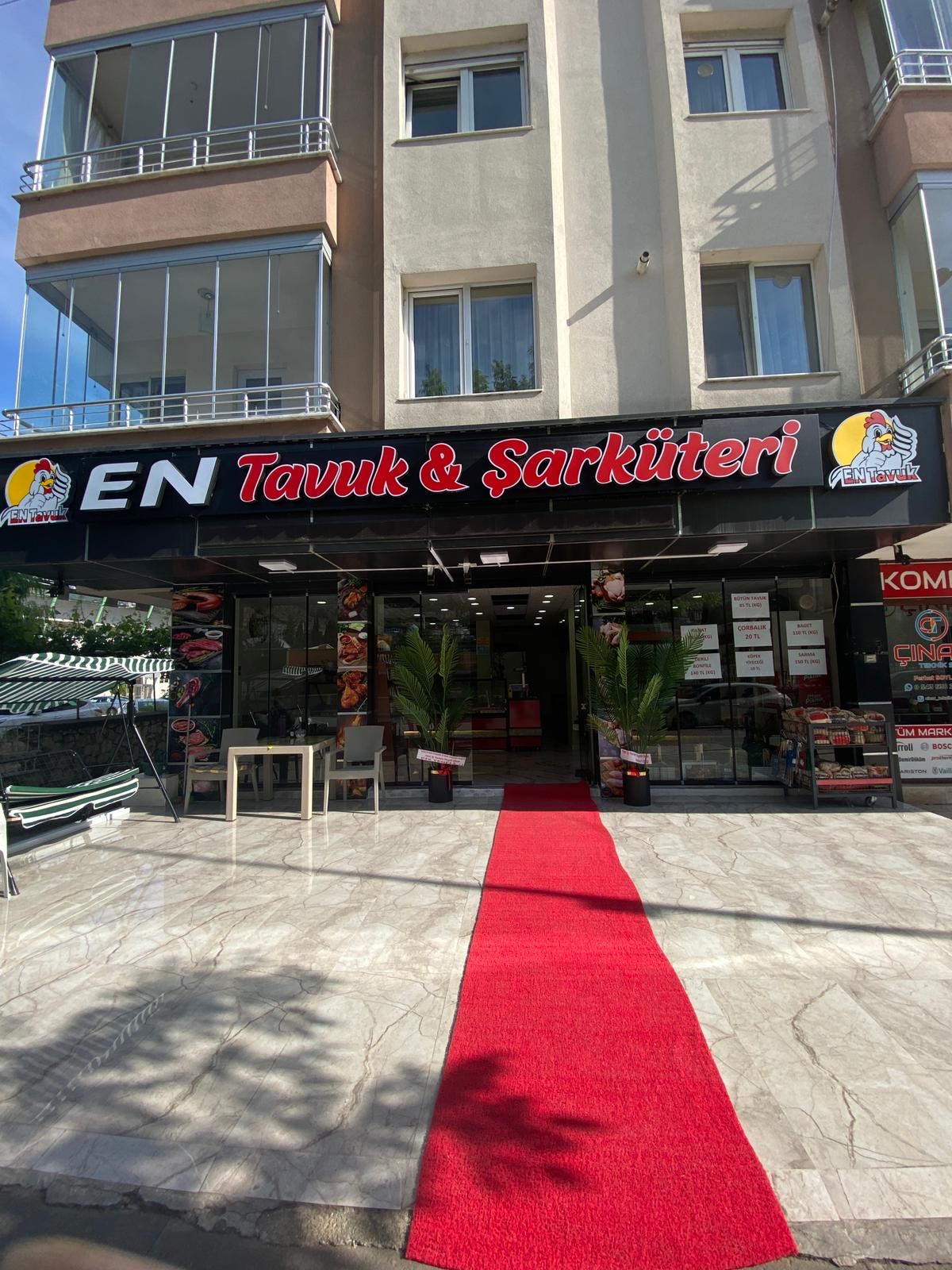 EN tavuk şarküteri