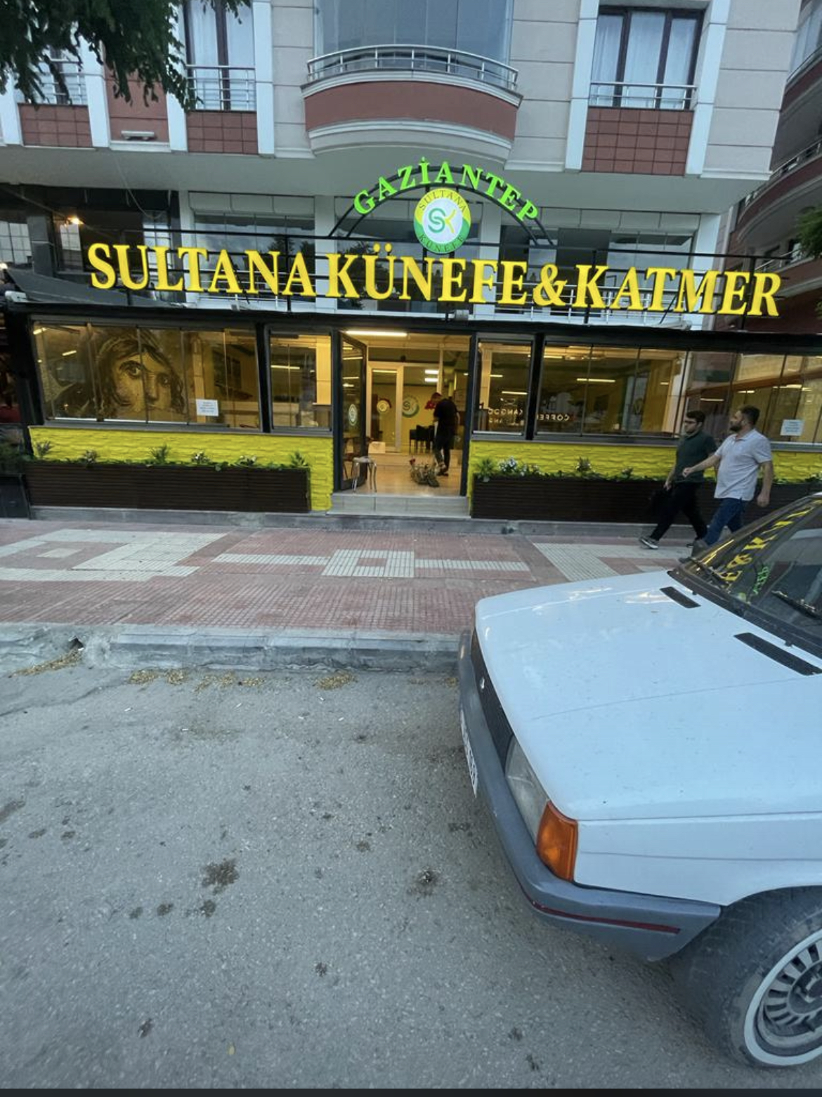 Sultana Künefe Katmer