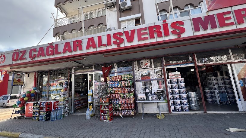 Öz Çağlar Alışveriş Merkezi