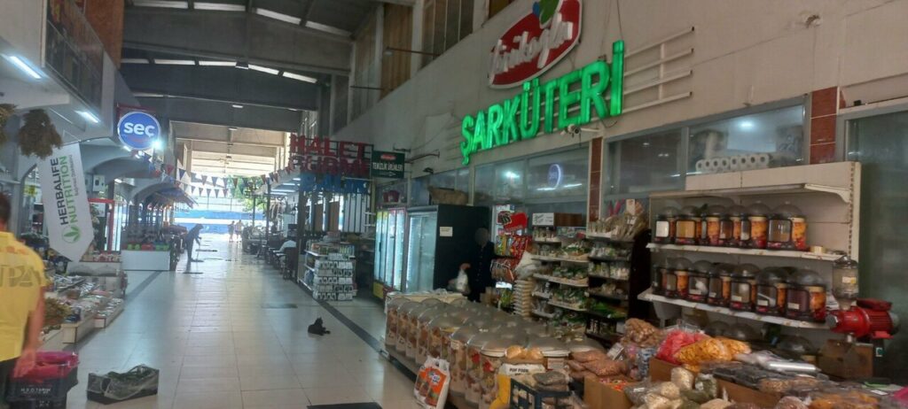 Yörükoğlu Şarküteri