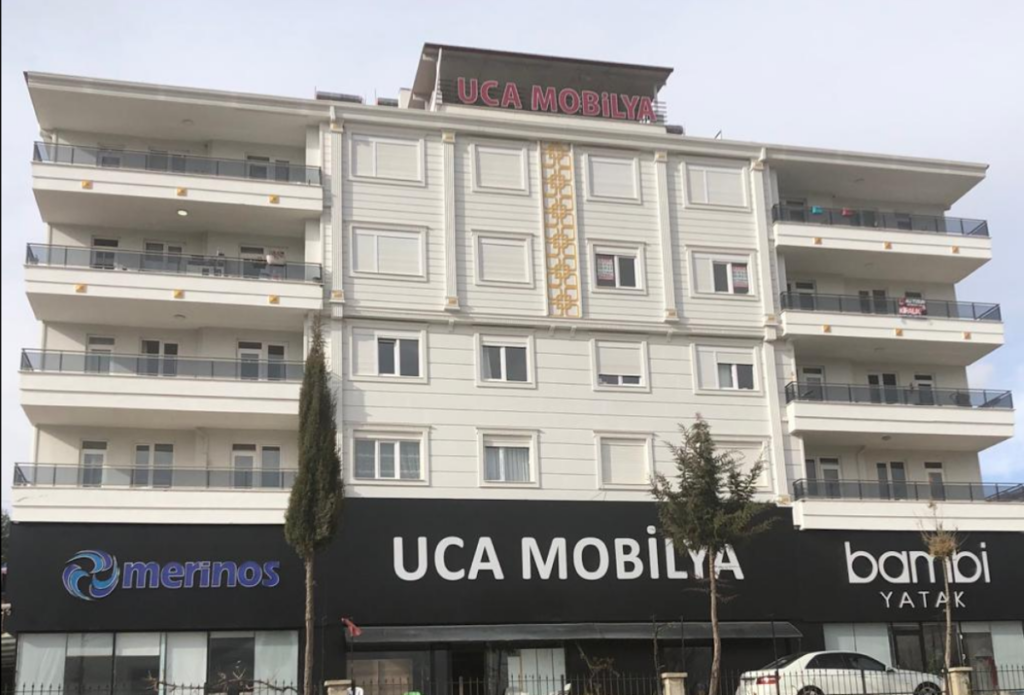 Elmalı Uca Halı Mobilya