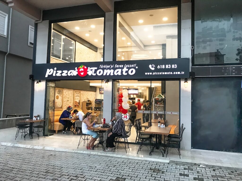 Pizza Tomato Elmalı