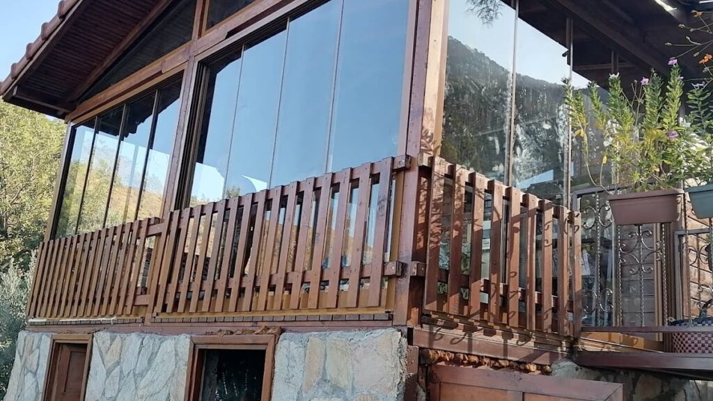 Kumluca Cam Balkon
