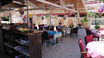 Emir Restaurant Cafe Bar