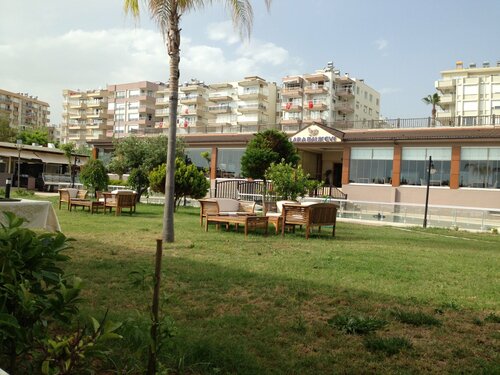 Lara Balık Evi