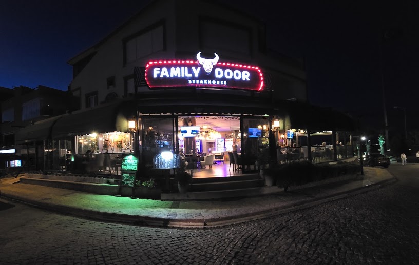 Family Door Restoran