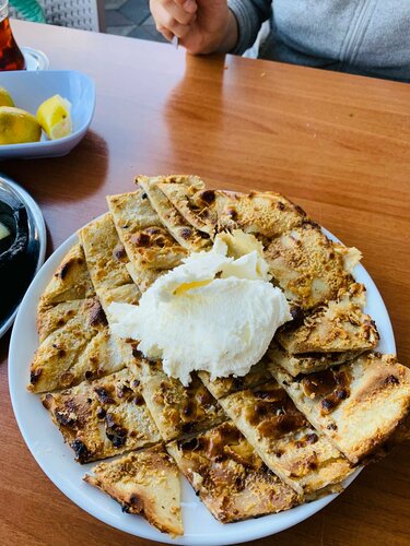 Yeni Pazarlı Elit Pide Salonu