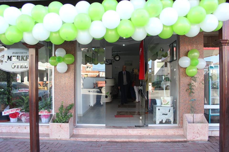 Burhaniye Merkez Otel