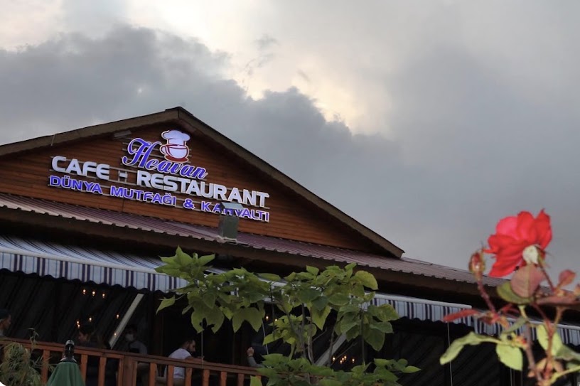 Heavan Cafe & Restaurant