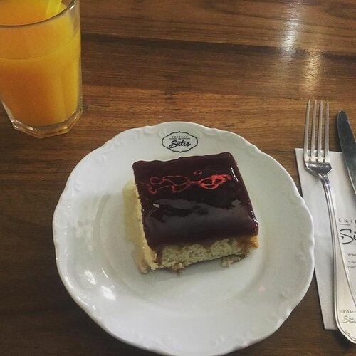 Kafe Safahat