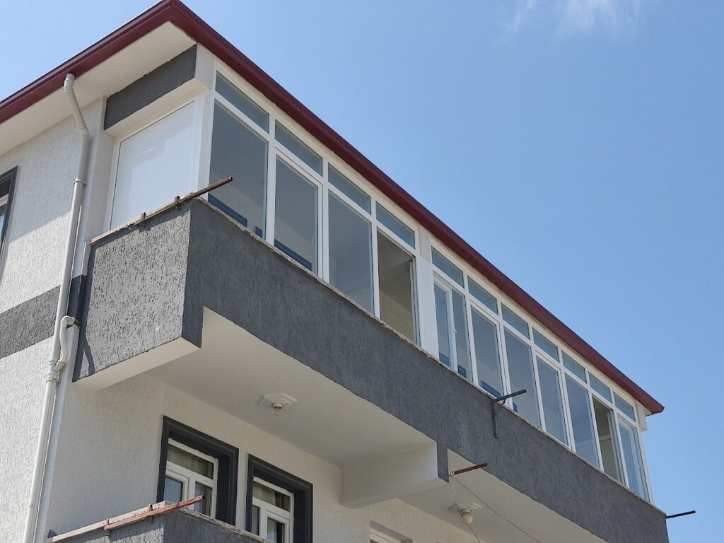 Arkadaş profil demir pvc dograma atölyesi