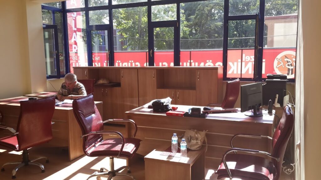 Özel İZNİK GÖNÜLTAŞLAR Sürücü Kursu,
