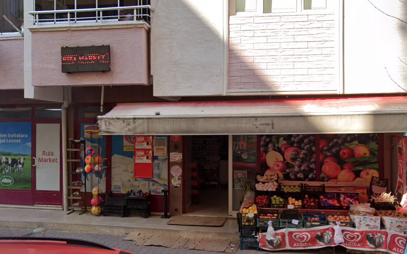 RIZA MARKET