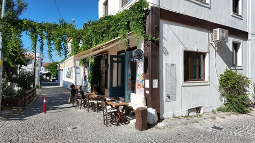 Palazzo Bozcaada Coffee