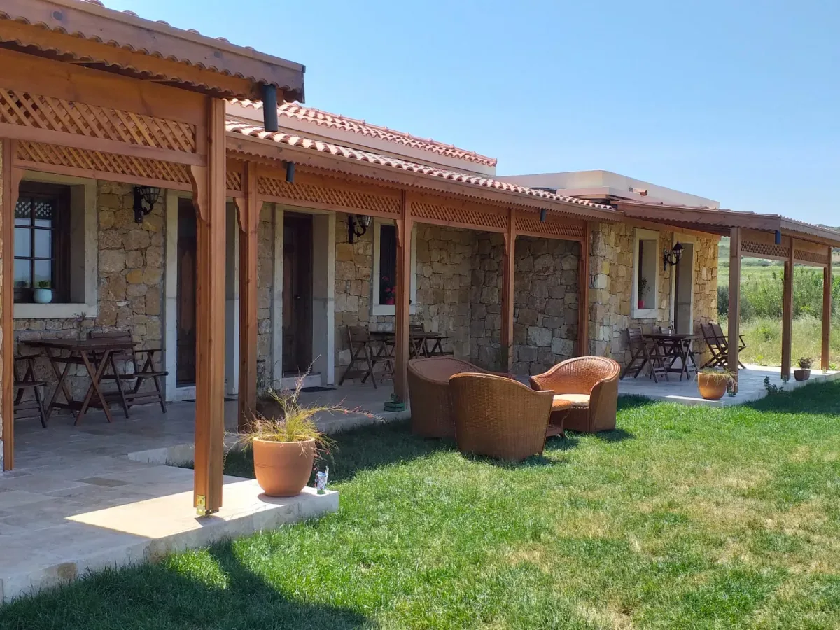 Bozcaada Defne Bağevi