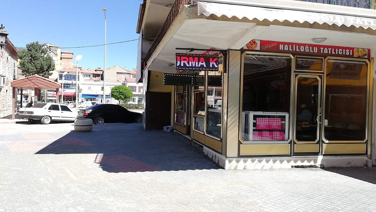 Meşhur Haliloğlu Tatlıcısı