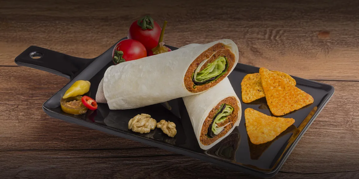 Adıyamanlı Çiğ Köfteci Erkan Usta