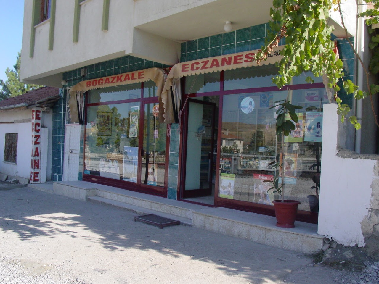 Boğazkale Eczanesi