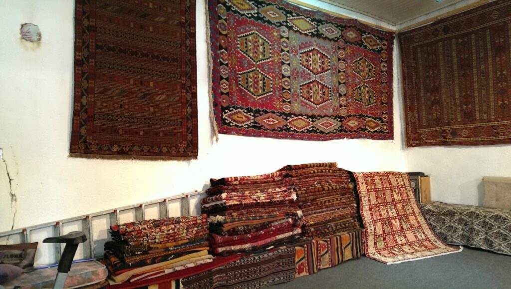 Arinna Halı-Kilim