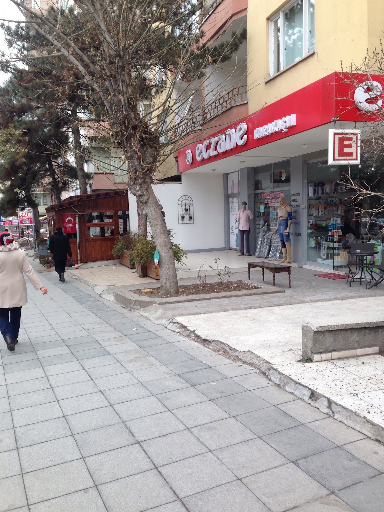 Karakaşlı Eczanesi