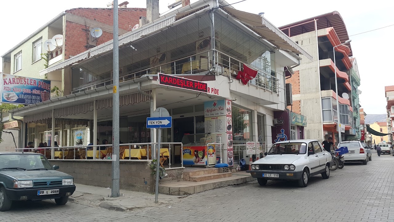 Kardesler Pide Salonu