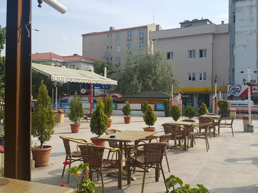 Beyaz Saray Cafe Muradiye