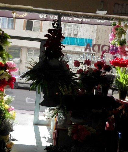 Moda Çiçekçilik