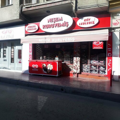 Neşem Kuruyemiş