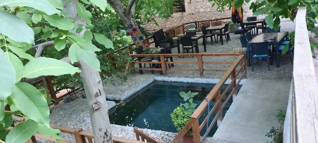 EĞİN KONAĞI