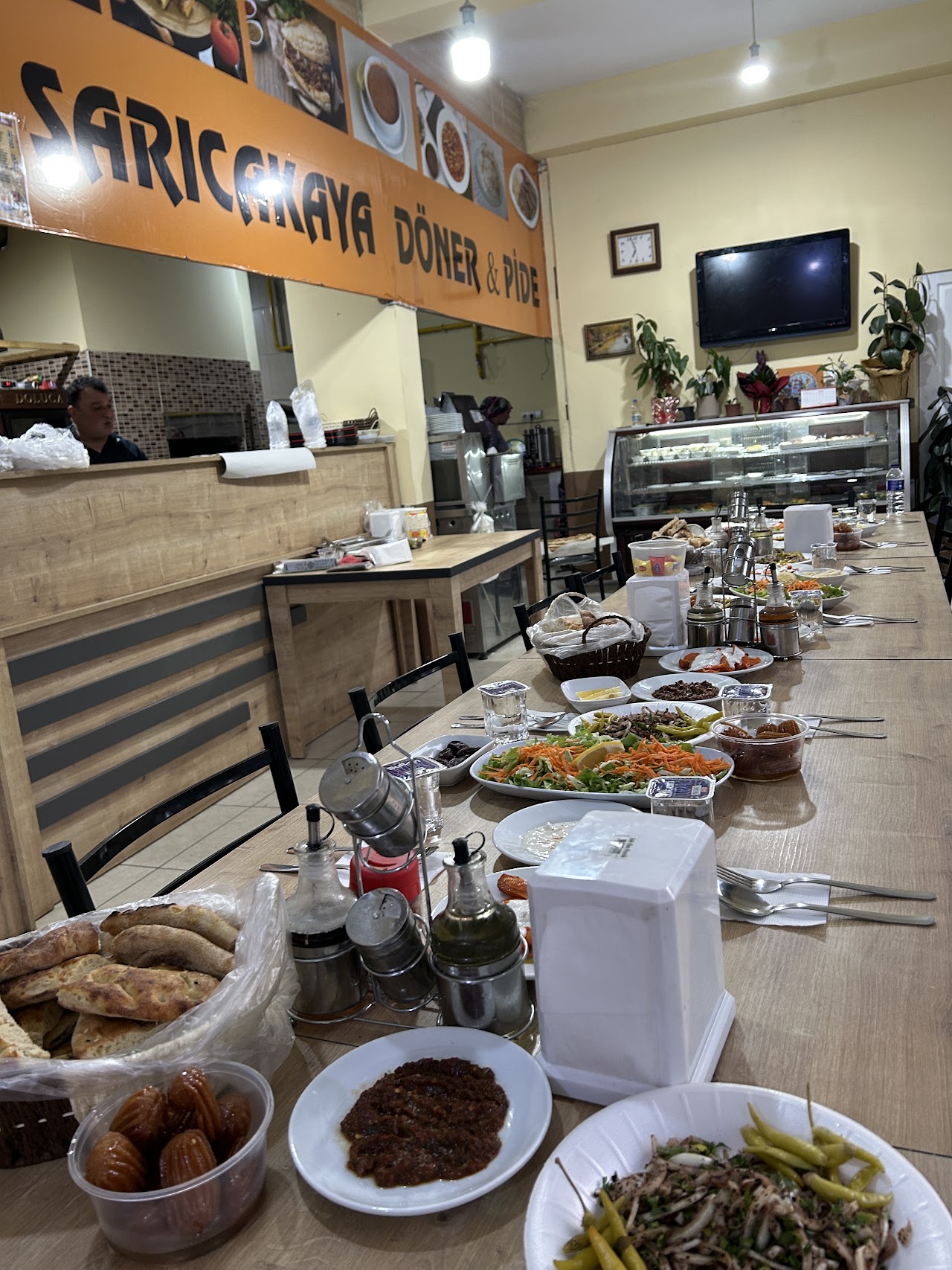 Sarıcakaya Döner Kebap Salonu