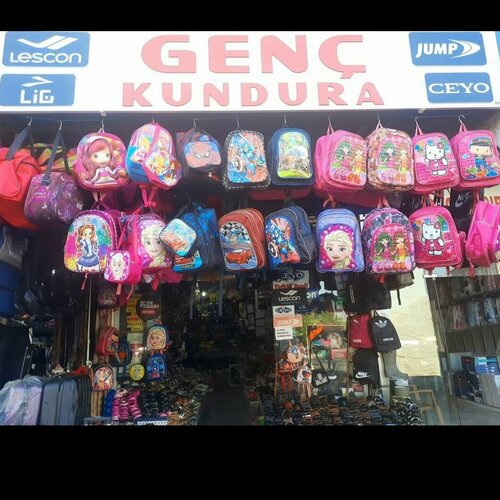 Genç Kundura