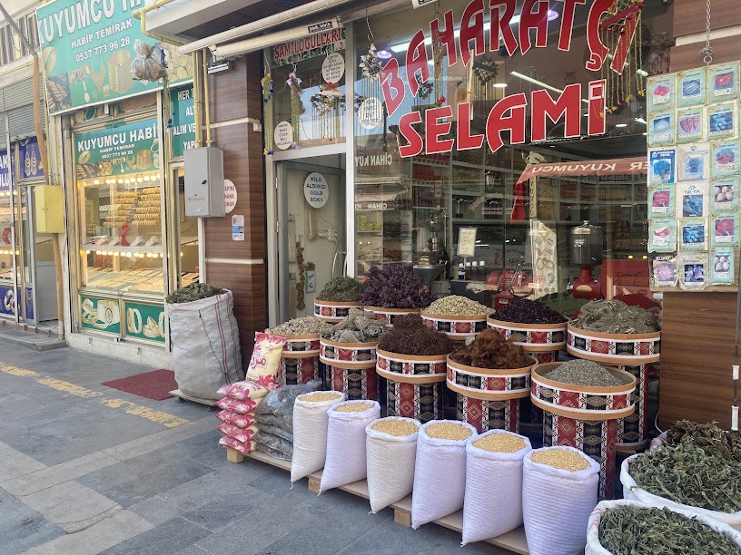 Baharatcı Selami
