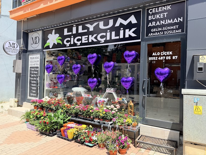 Lilyum çiçekcilik