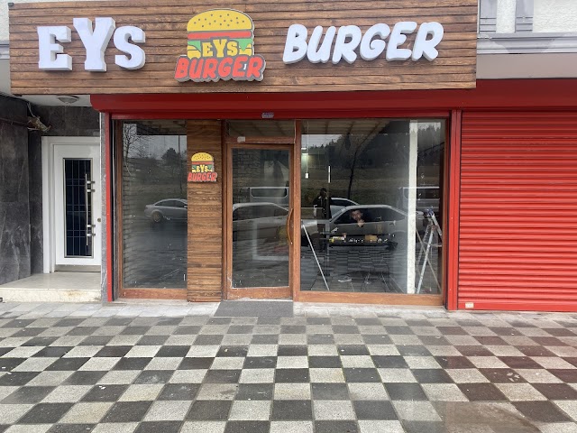Eys Burger & Köfte, Hastane