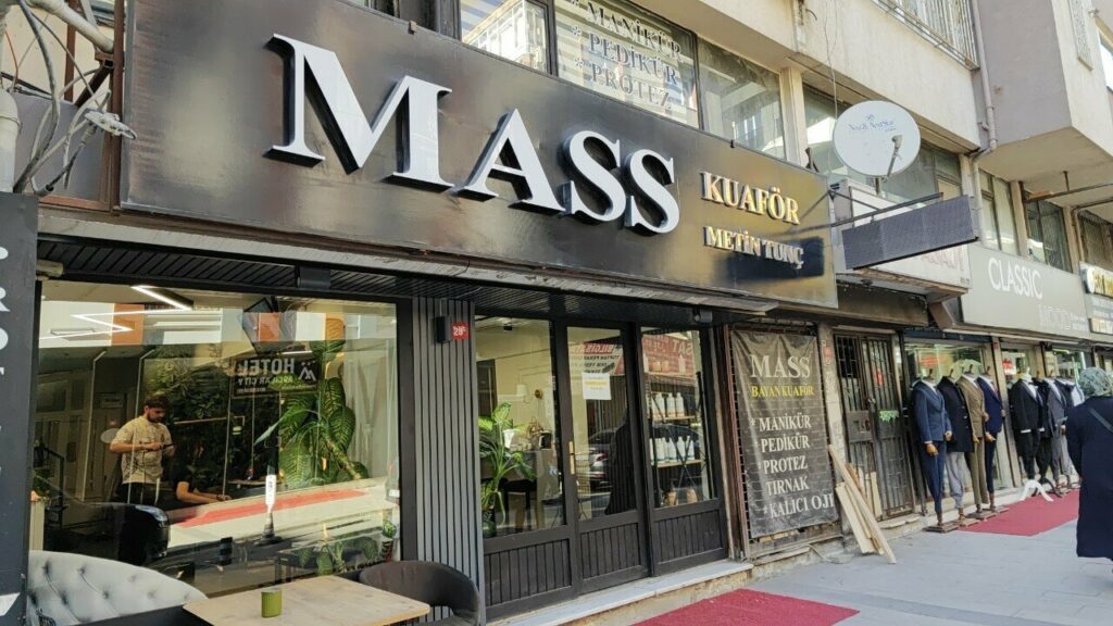 Mass Bayan Kuaförü