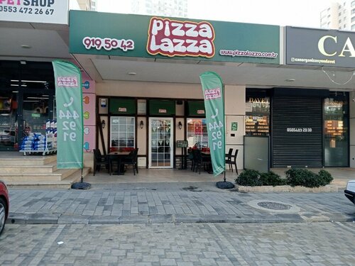 Pizzalazza Ispartakule, Tahtakale